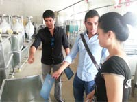 Bolivia customers visit